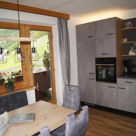 Near Area Appartement *