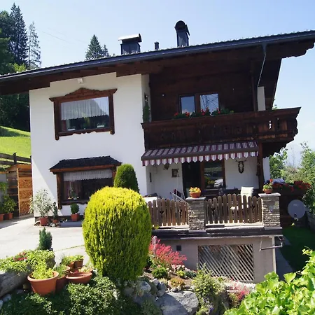 アパート In Aschau Near Slopes & Views